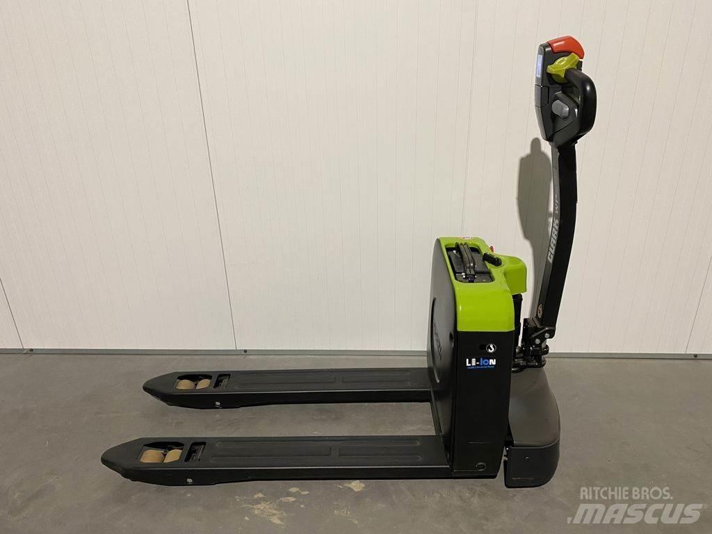 Clark WPio18 Pallet Truck