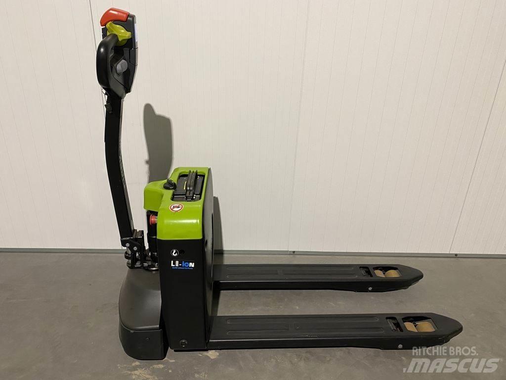 Clark WPio18 Pallet Truck