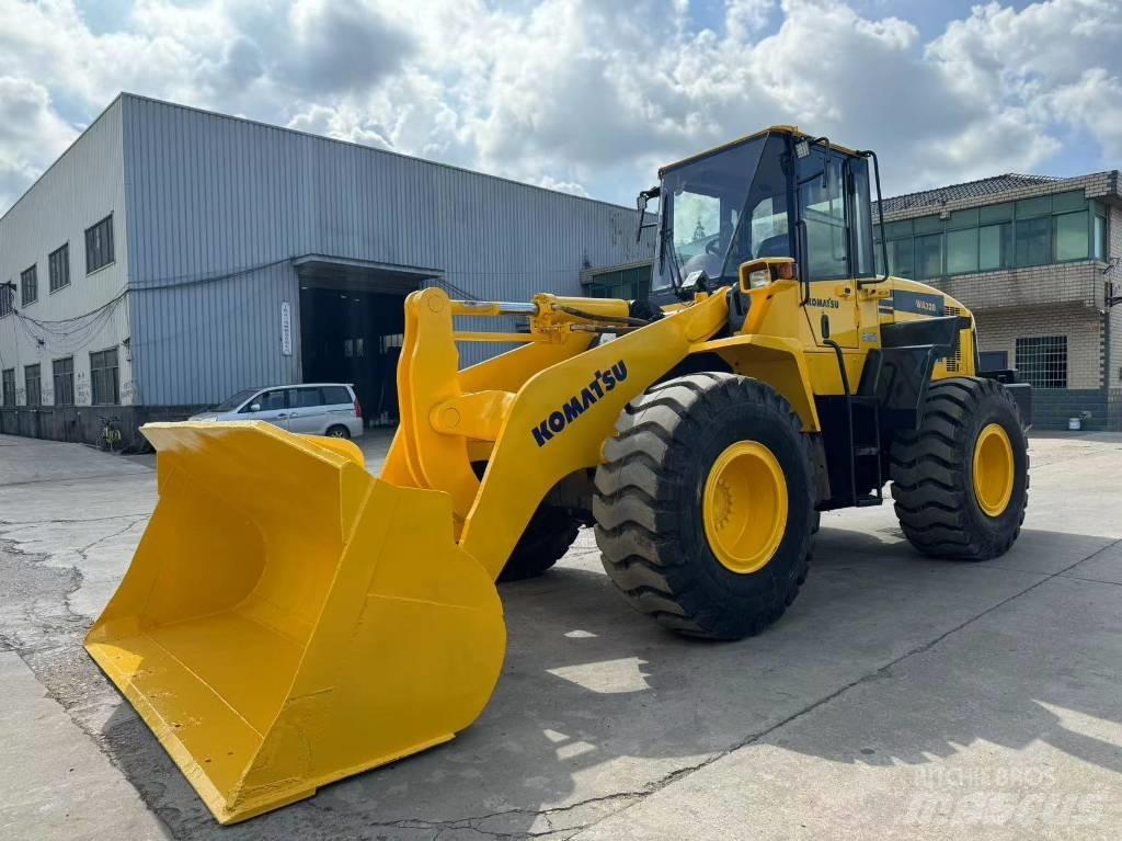Komatsu WA 320-5 Wheel Loaders