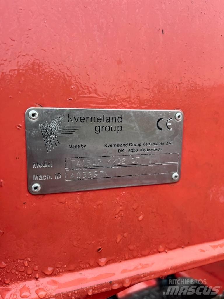 Kverneland 853 Shredders