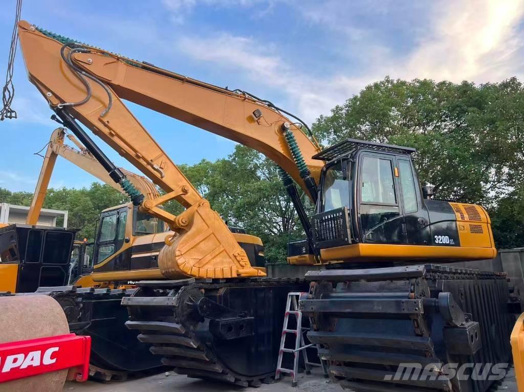 CAT 320D2 Amphibious Excavators