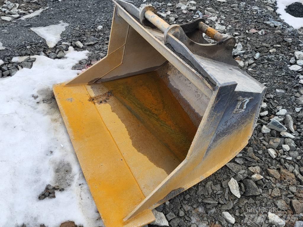 CASE WX 175 Wheeled Excavators