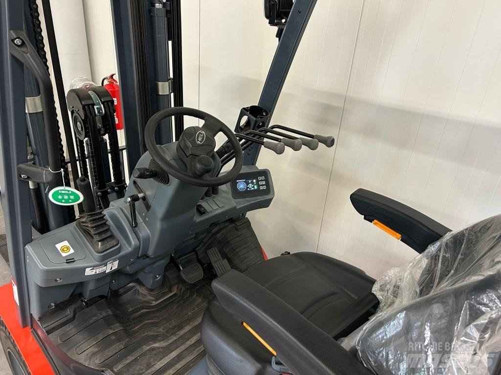 Heli CPD 25GB2LI-M Electric Forklifts