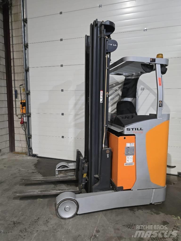 Still FMX 14 Reach trucks
