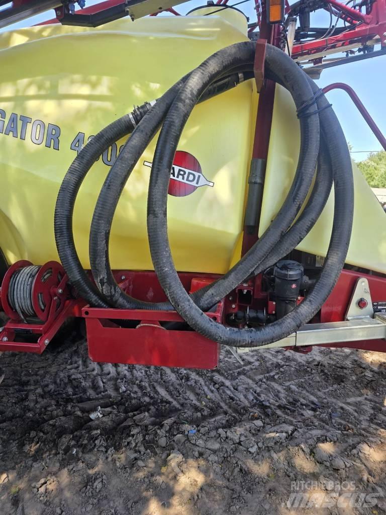 Hardi Navigator 4000 Trailed sprayers