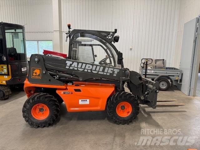 Ausa T 144 H Telescopic Handlers