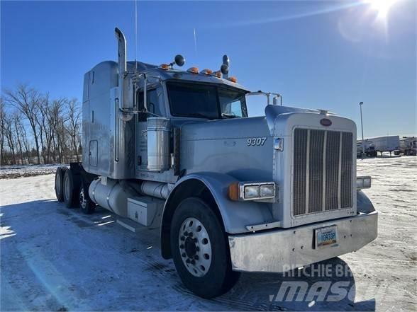 Peterbilt 379 Conventional Trucks / Tractor Trucks