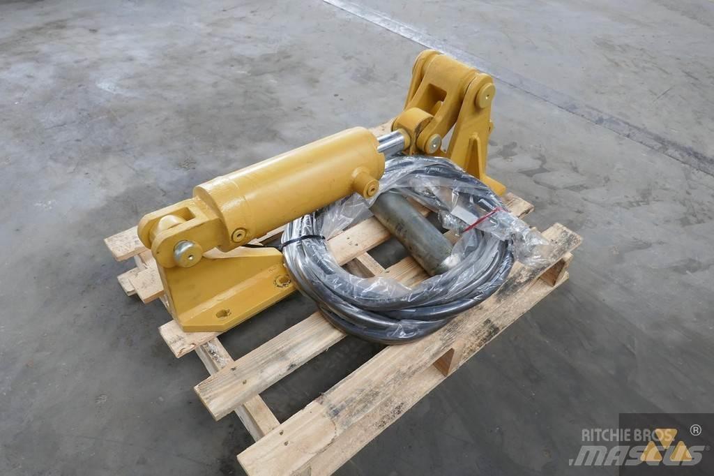 CAT D8T Pin puller Other