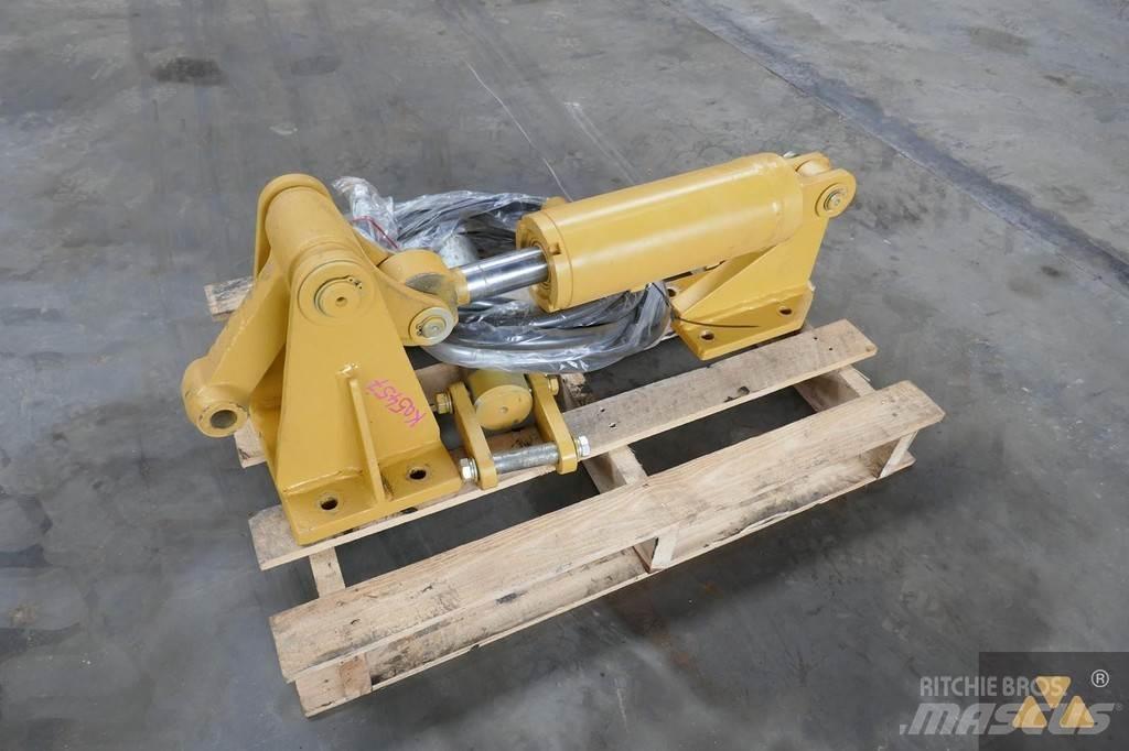 CAT D8T Pin puller Other