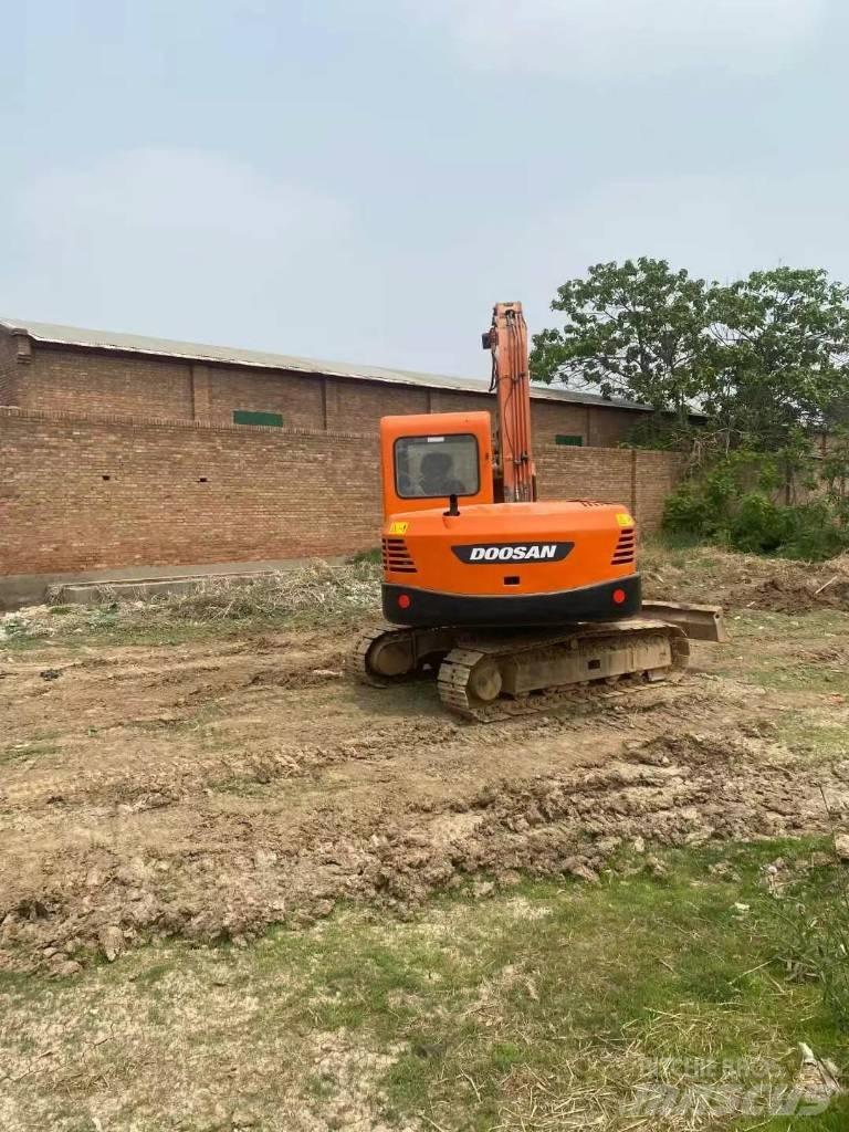 Doosan DX 80-9C Mini excavators  7t - 12t