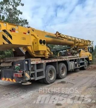 XCMG QY 25 K Mobile and all terrain cranes