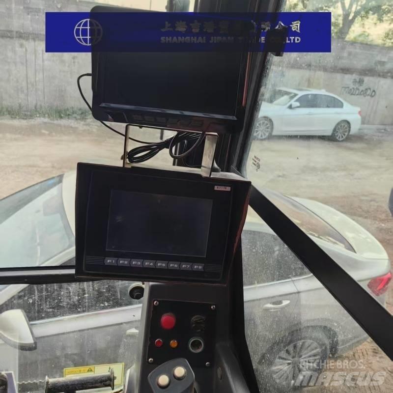 Sany SCC600A Crawler Cranes
