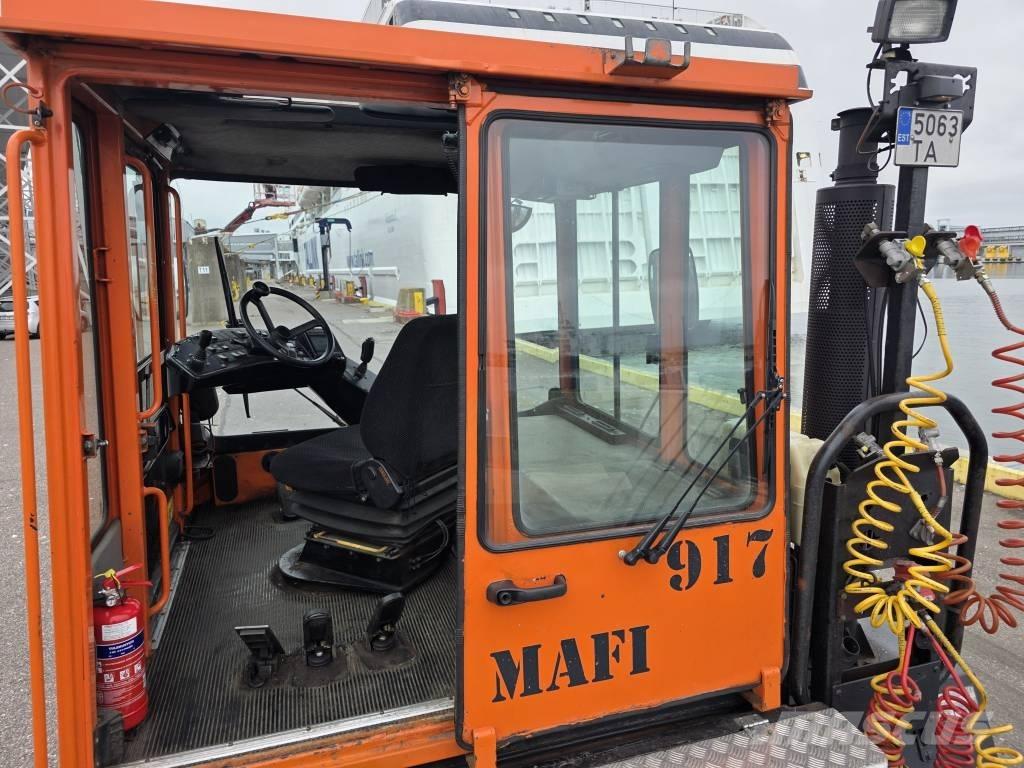 Mafi MT 32 R 4X4 Shunt Trucks