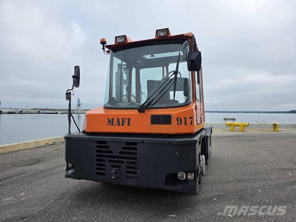 Mafi MT 32 R 4X4 Shunt Trucks