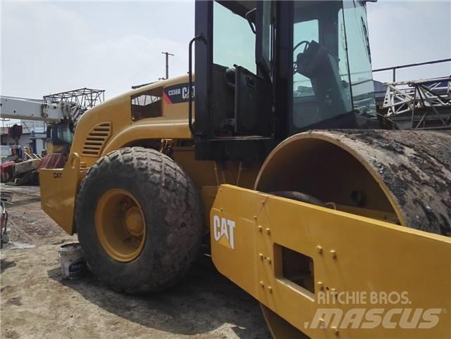 CAT CS 56 B Single drum rollers