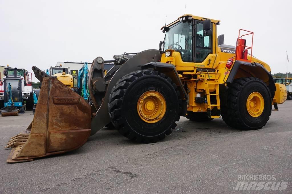 Volvo L250H *Uthyres* Wheel Loaders