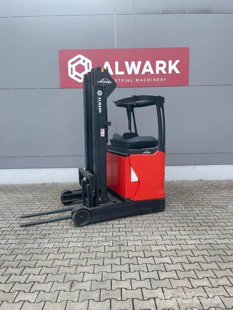 Linde R 16 Reach trucks