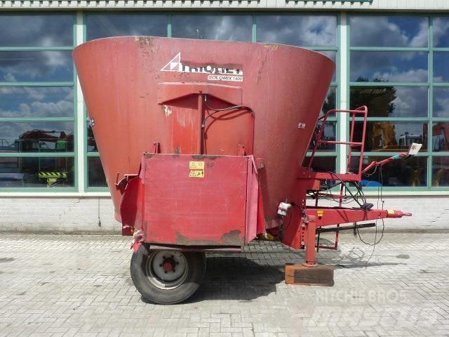 Trioliet SM-14 Animal Feeders