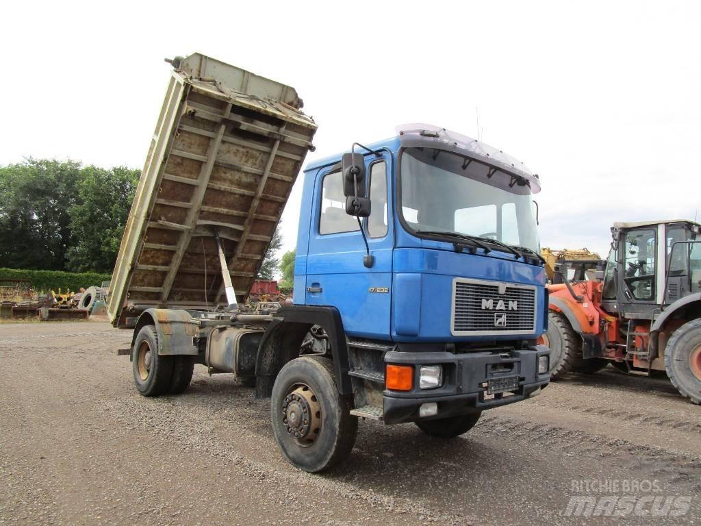 MAN 17.232 4x4 Dump Trucks