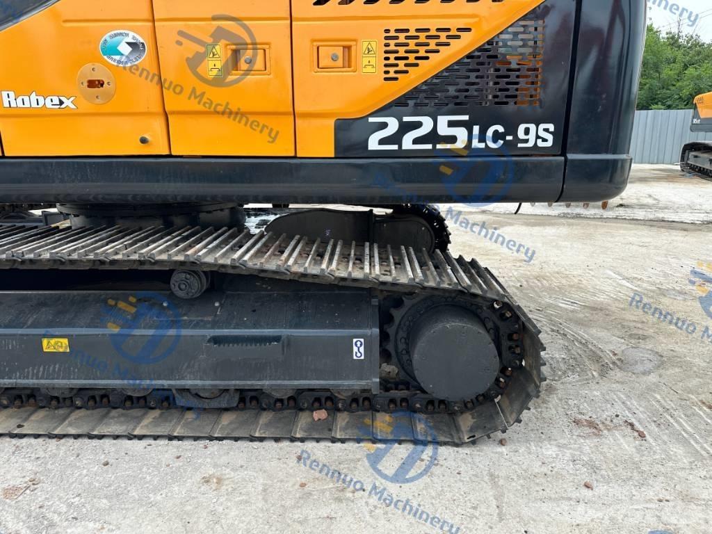 Hyundai 225LC-9S Crawler Excavators