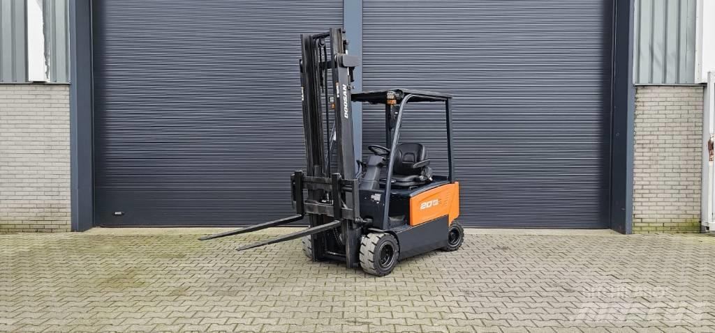 Doosan B20X-7 Electric Forklifts