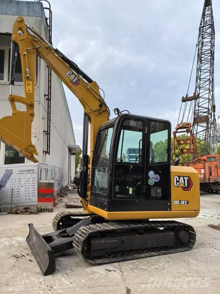 CAT 305.5 E2 Mini Excavators <7t (Mini Diggers)