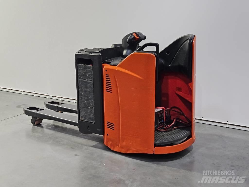 Linde T20SP Low lifter with platform