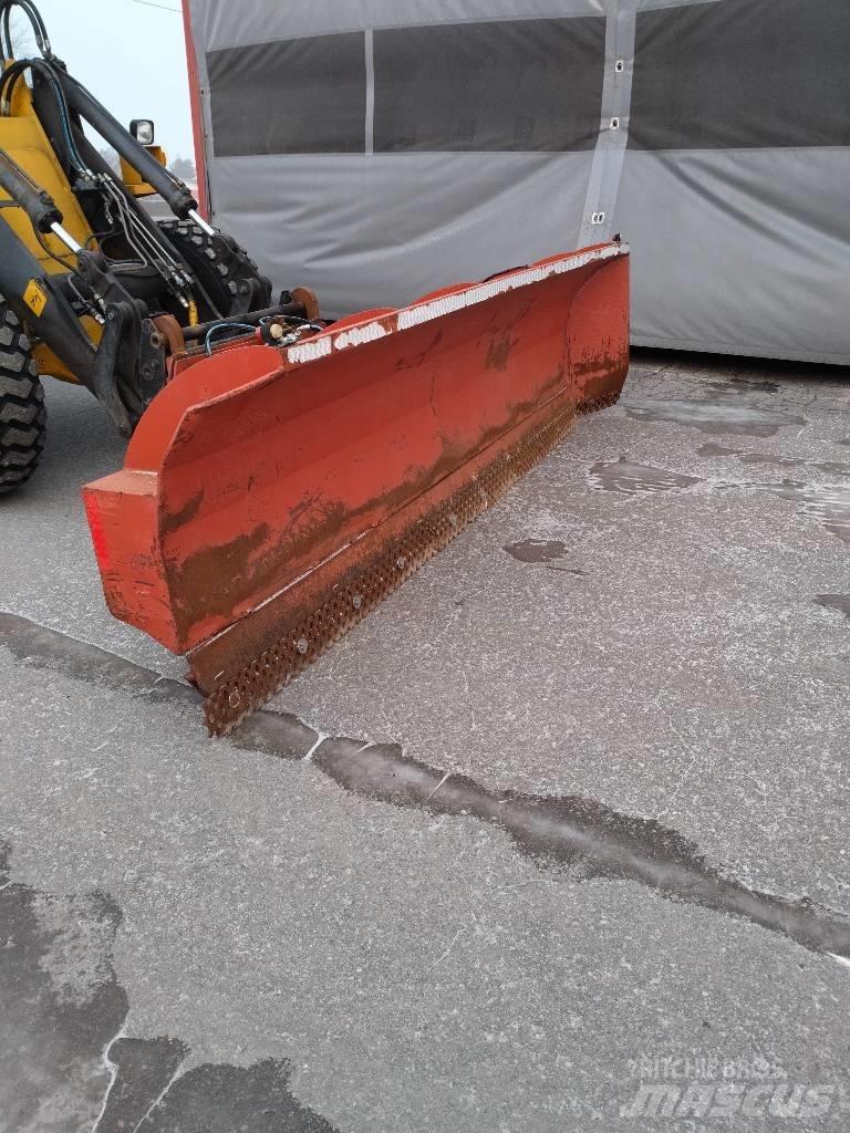  Lucksta 360 Snow Blades And Plows