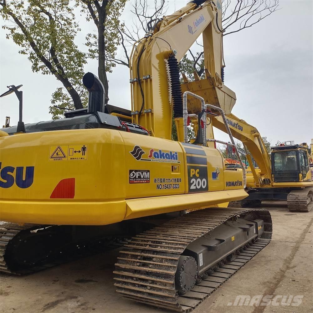 Komatsu PC 200 Crawler Excavators