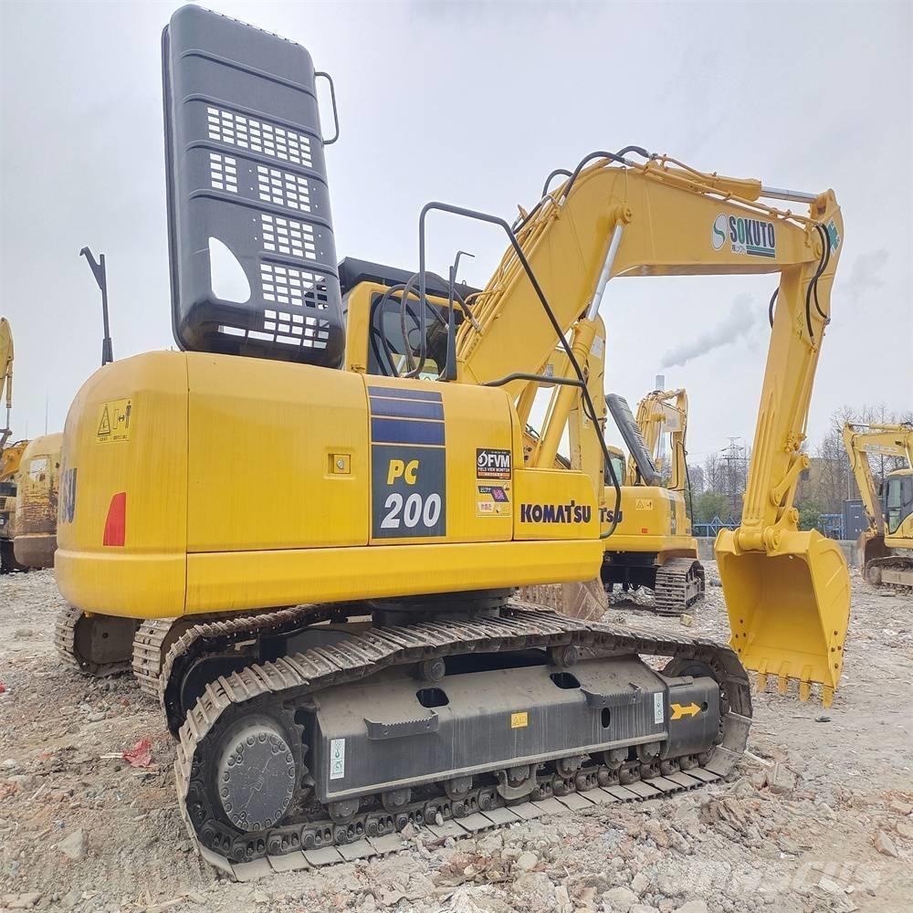Komatsu PC 200 Crawler Excavators