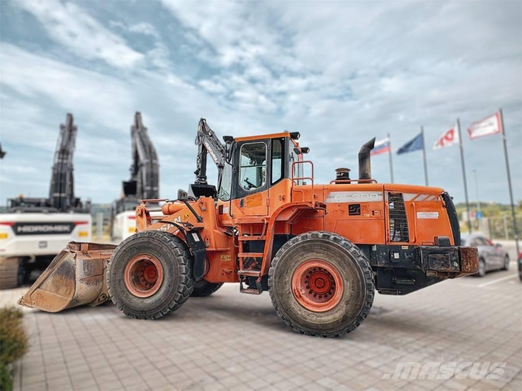 Doosan DL 300 Wheel Loaders