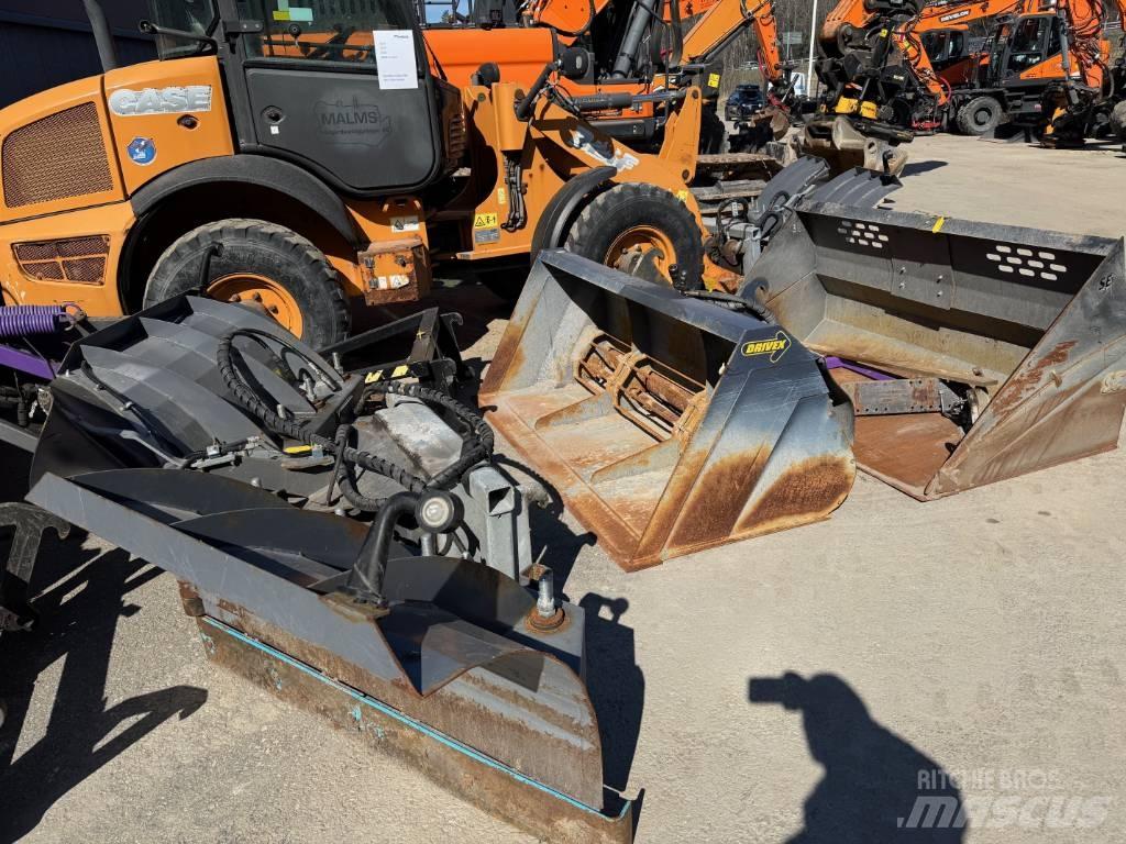 CASE 321F Wheel Loaders