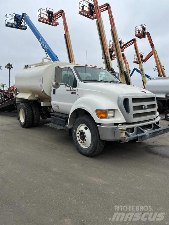 Ford F750 Tank Trucks