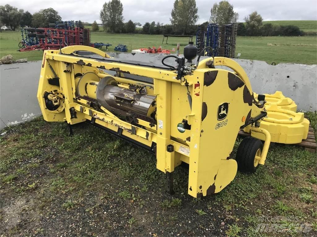 John Deere 7350 Foragers