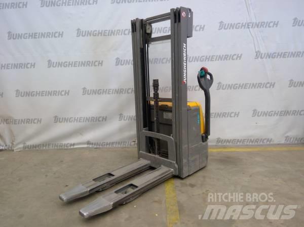 Jungheinrich EJC 112 Pedestrian stacker