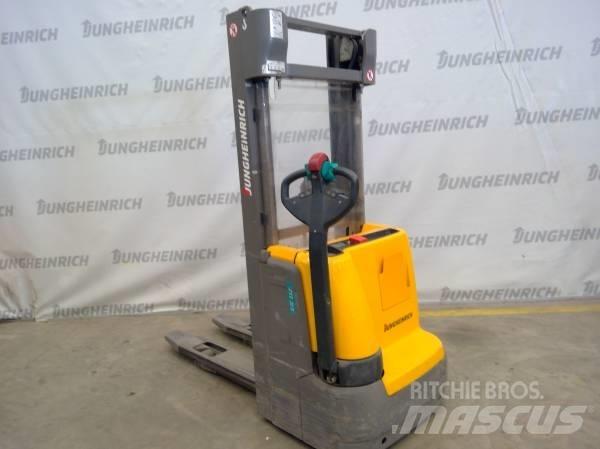 Jungheinrich EJC 112 Pedestrian stacker
