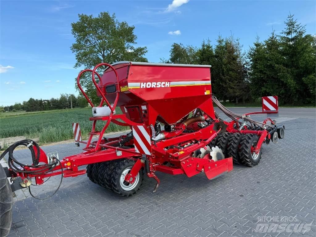 Horsch Pronto 3DC Farm Drills