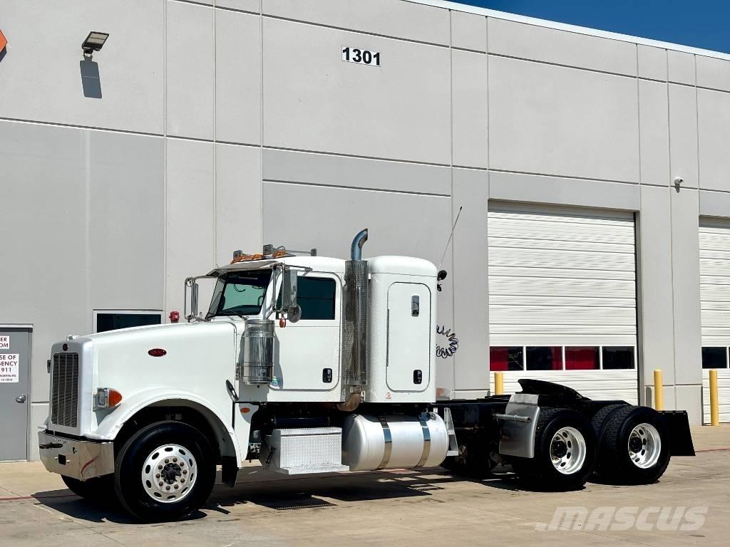 Peterbilt 367 Conventional Trucks / Tractor Trucks
