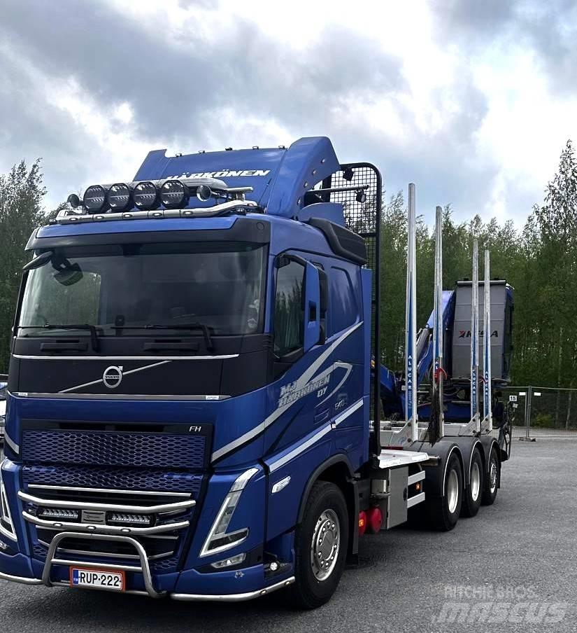 Volvo FH 12 Log trucks