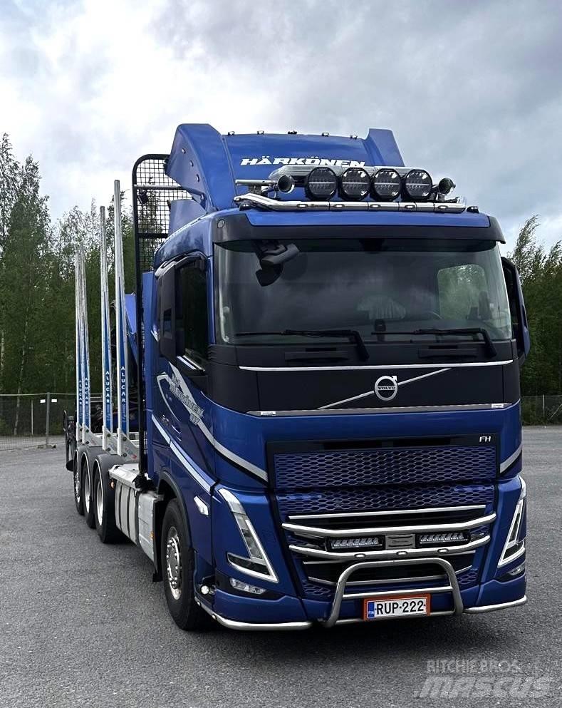 Volvo FH 12 Log trucks