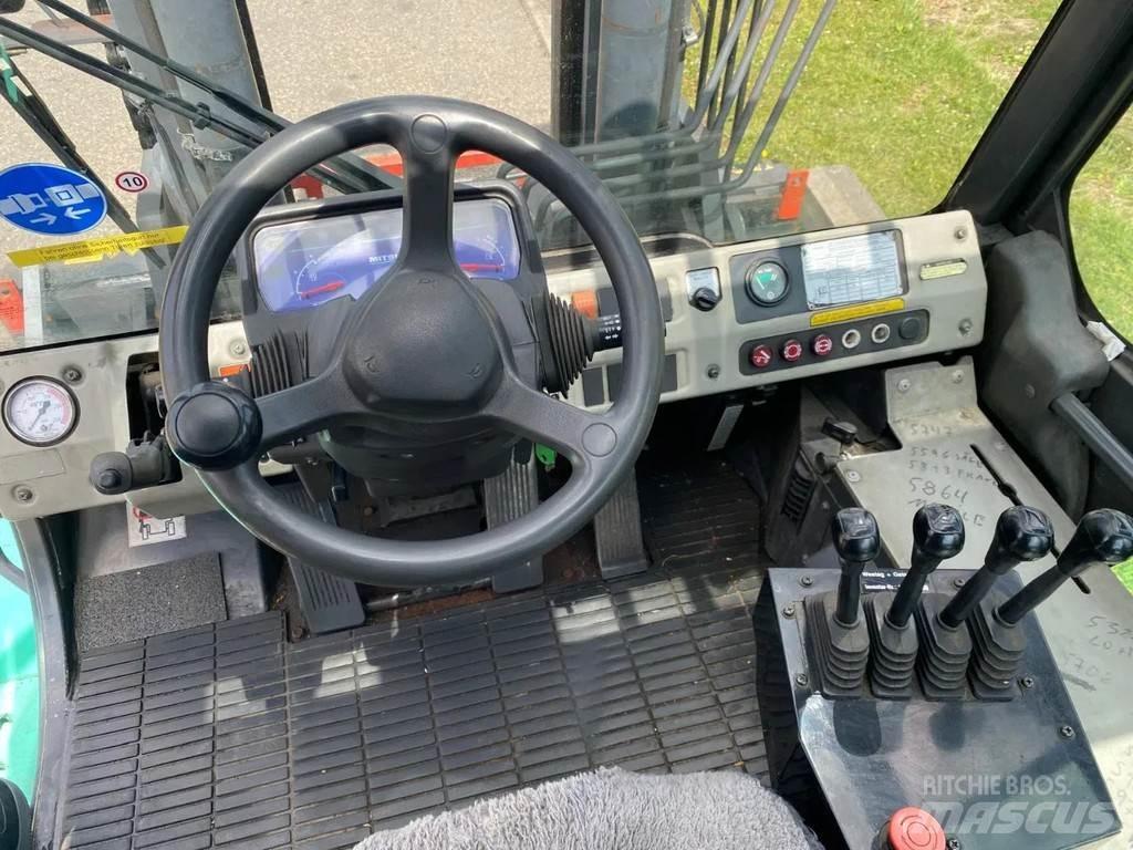 Mitsubishi FD90N Diesel Forklifts