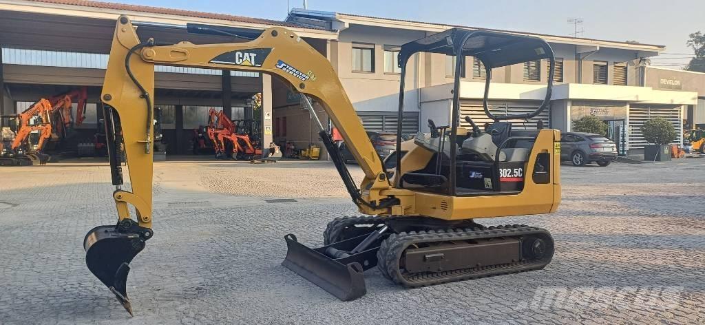 CAT 302.5 Mini Excavators <7t (Mini Diggers)