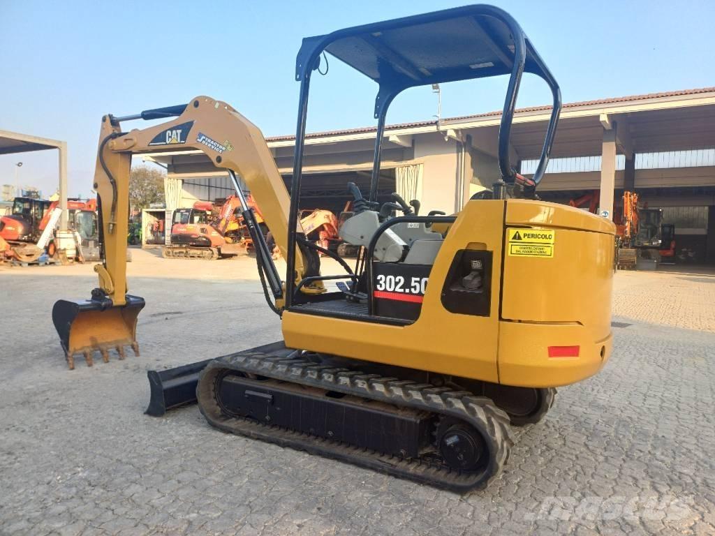 CAT 302.5 Mini Excavators <7t (Mini Diggers)