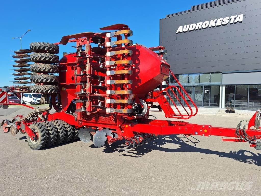 Horsch Pronto 6 DC Farm Drills