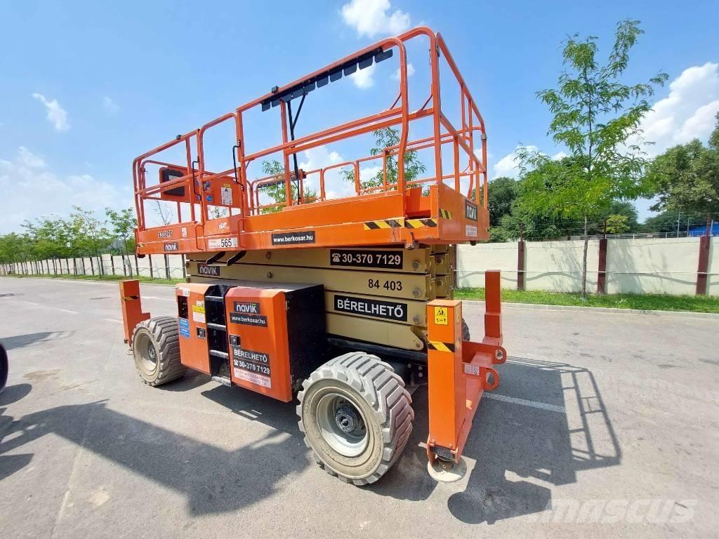 JLG 330 LRT Scissor Lifts