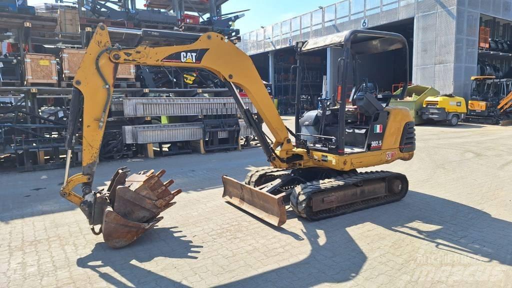 CAT 302.5 Mini Excavators <7t (Mini Diggers)