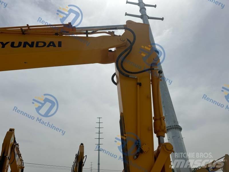 Hyundai R210W-9 Wheeled Excavators