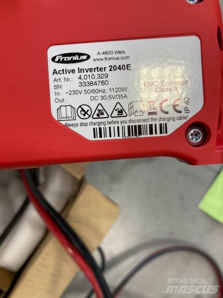 Linde L14P/1169 Self Propelled Stackers