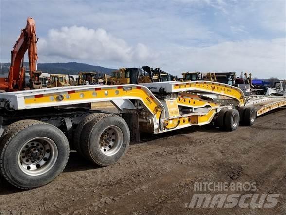 Cozad 16+16+16 Lowboy Trailers