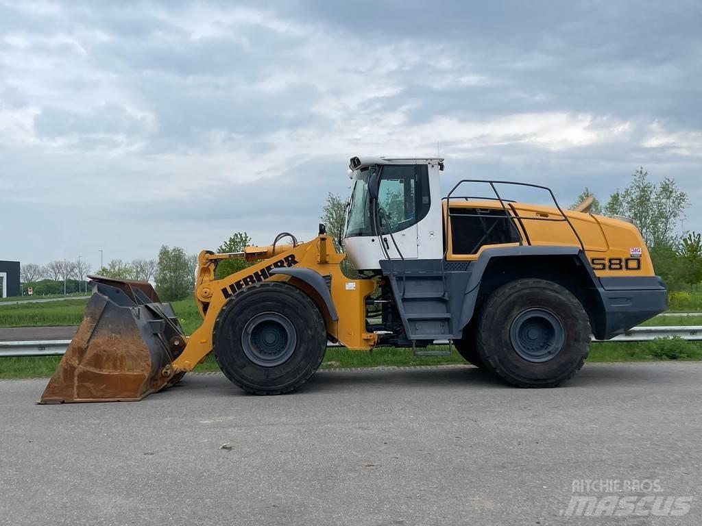 Liebherr L580 Wheel Loaders